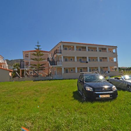 Athina Apartments Zakynthos Town Exterior photo
