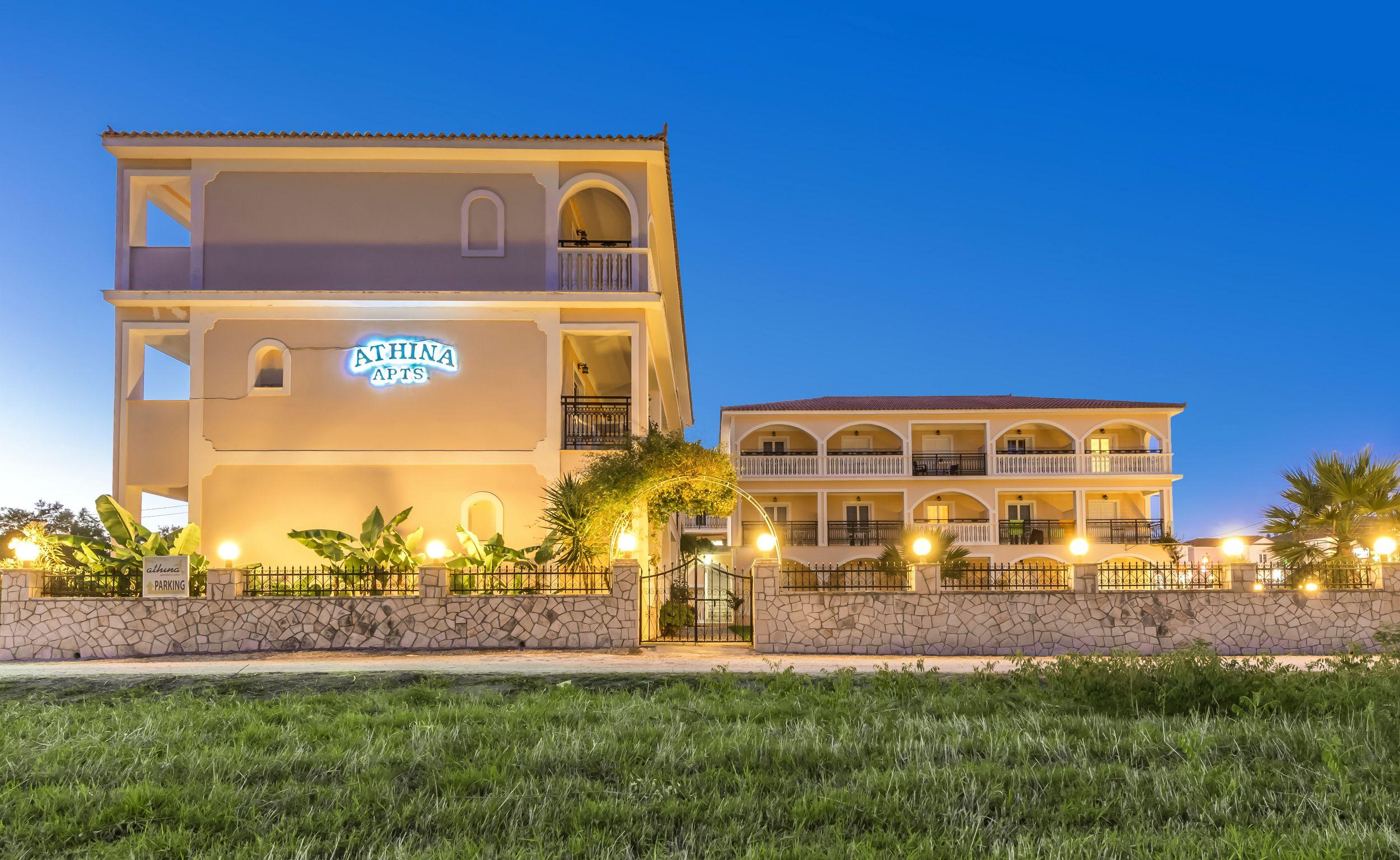 Athina Apartments Zakynthos Town Exterior photo