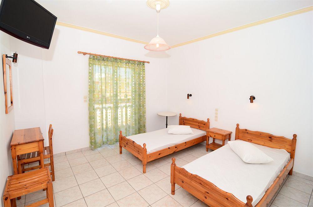 Athina Apartments Zakynthos Town Exterior photo