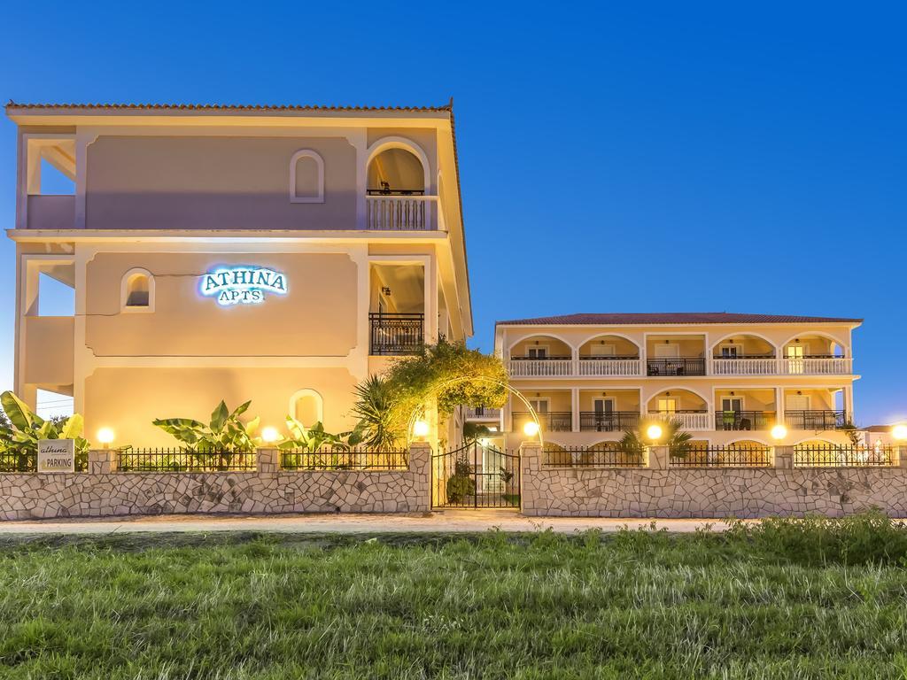 Athina Apartments Zakynthos Town Exterior photo