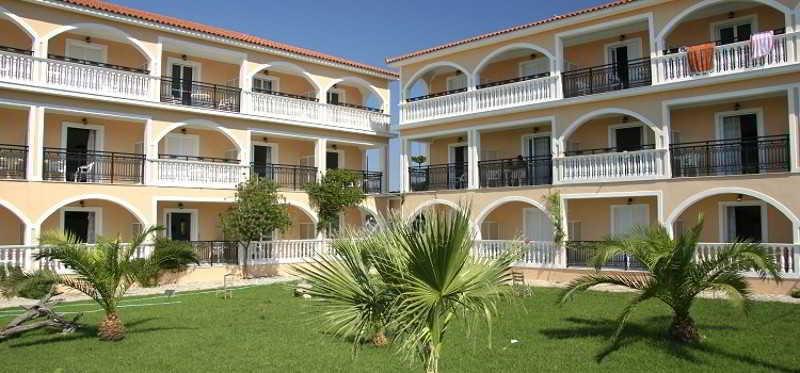 Athina Apartments Zakynthos Town Exterior photo