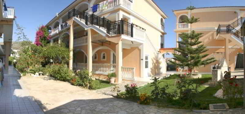 Athina Apartments Kalamaki  Exterior photo